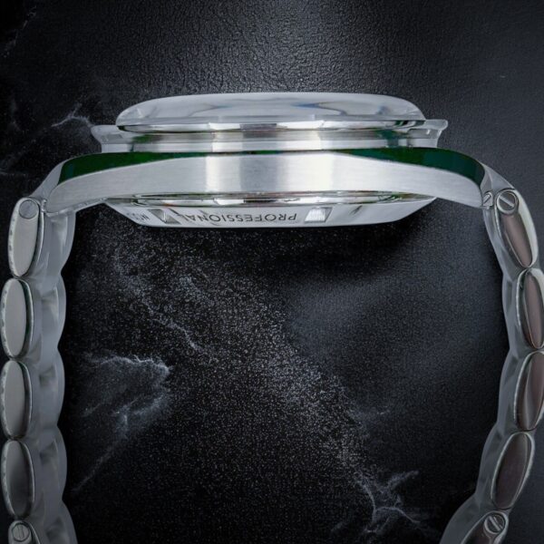 OMEGA Speedmaster Moonwatch Professional - Image 5