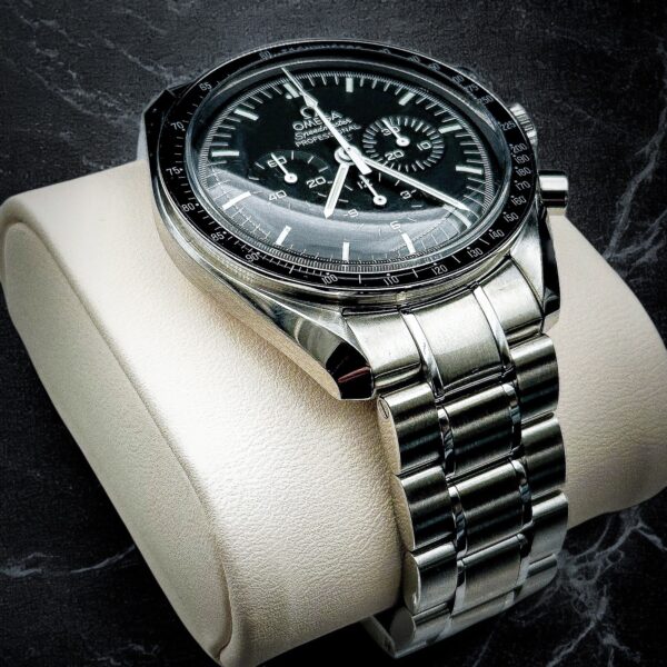 OMEGA Speedmaster Moonwatch Professional - Image 10