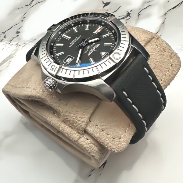 Breitling Avenger Automatic Black Dial - Image 10